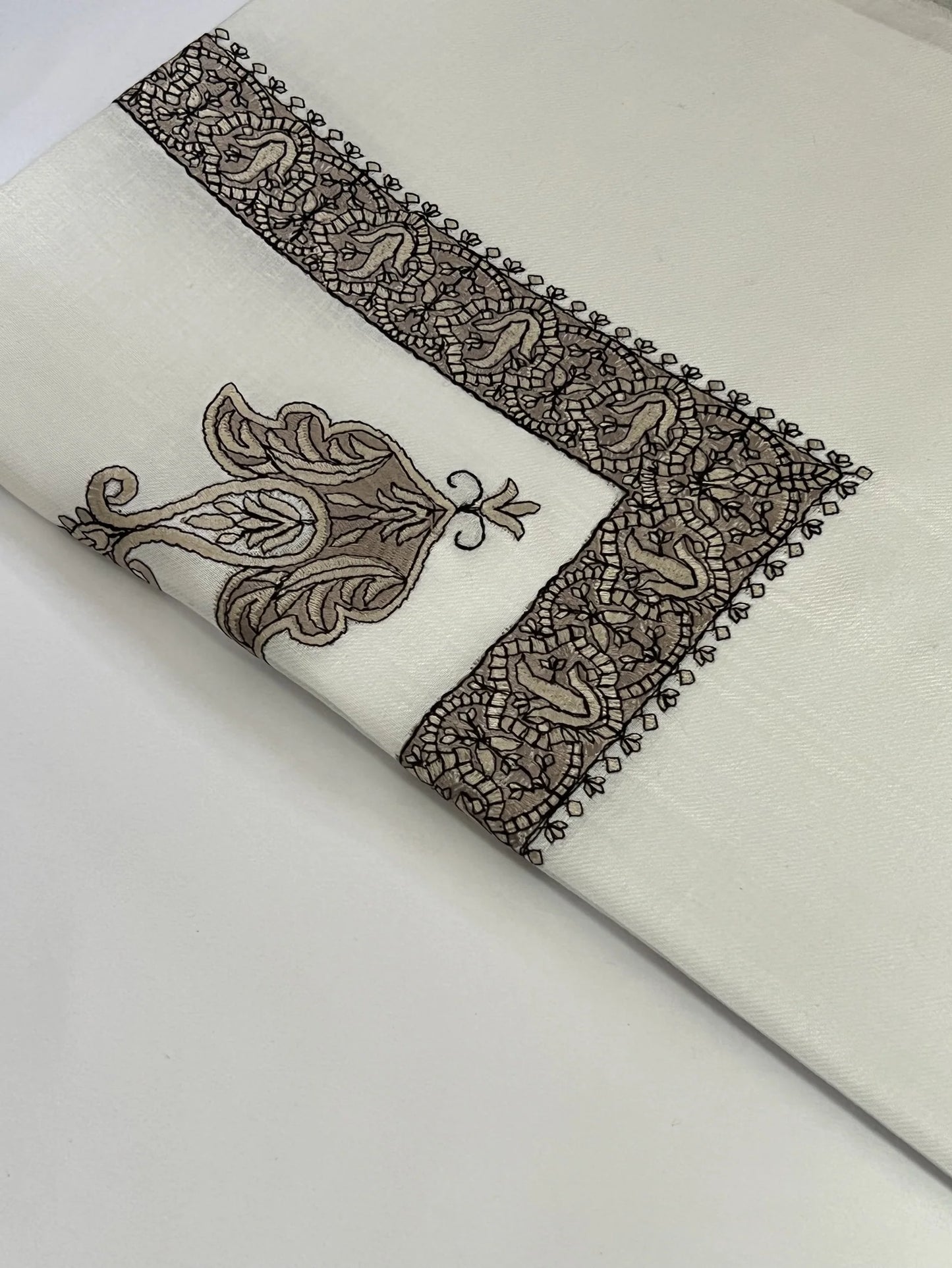 An-Nur Collection Type C