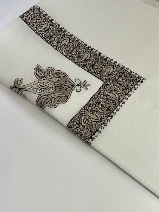 An-Nur Collection Type C