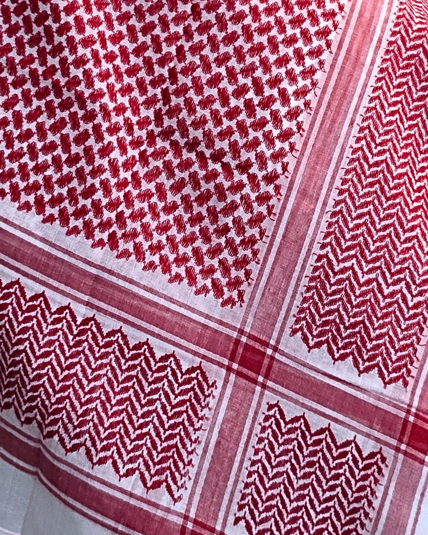 Classic Red Saudi Shemagh
