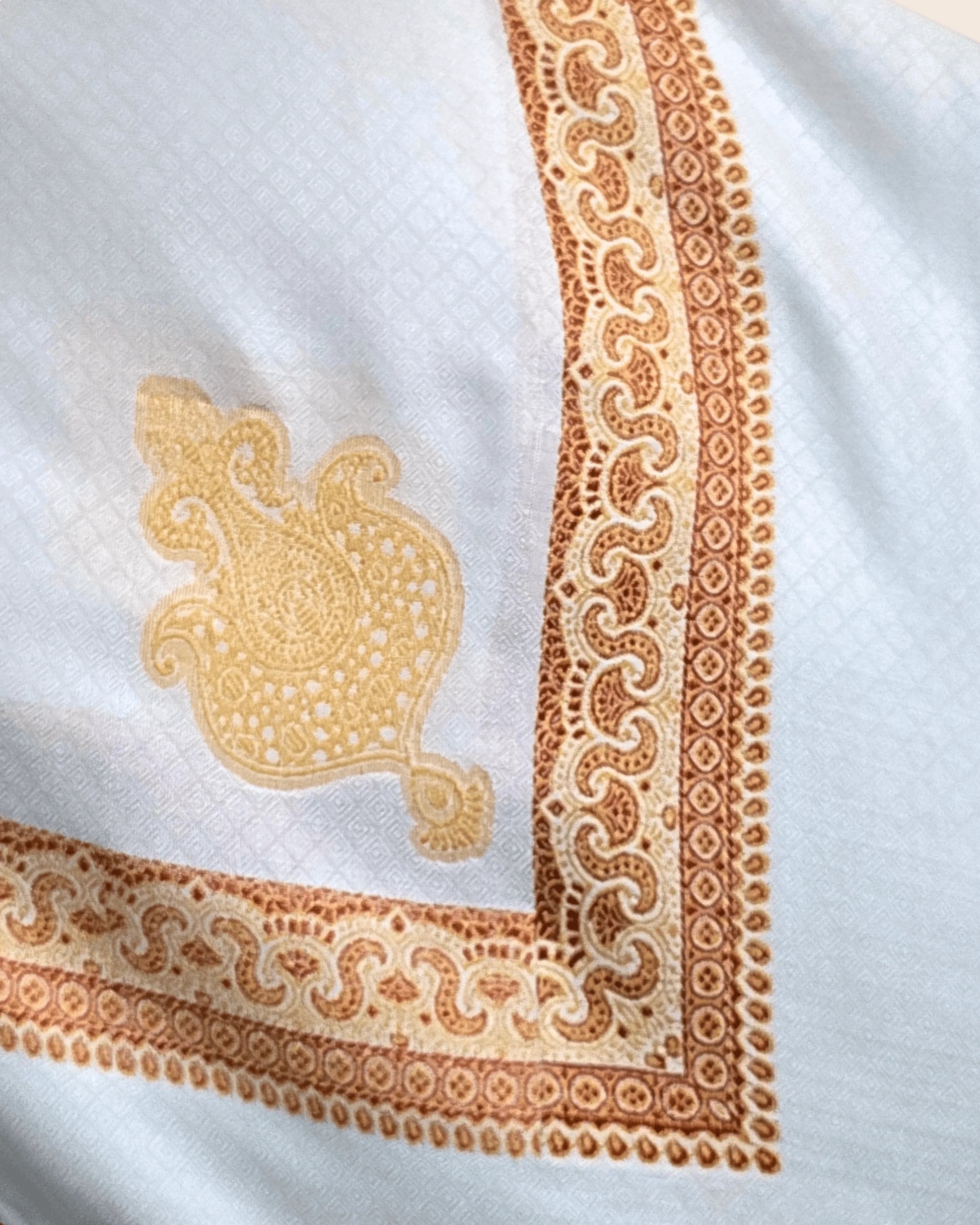 Pristine White Yemeni Shemagh